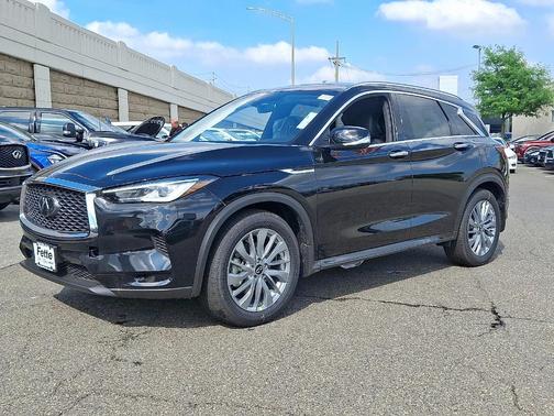 2025 INFINITI QX50 Luxe