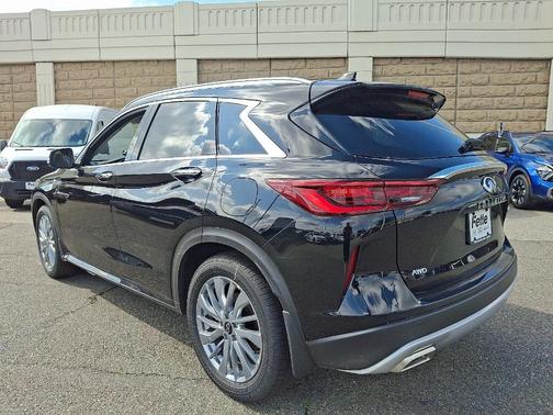2025 INFINITI QX50 Luxe