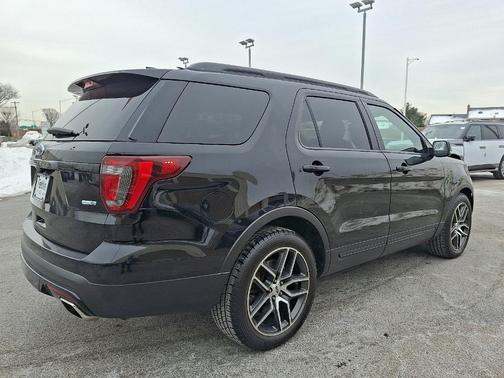 2017 Ford Explorer sport