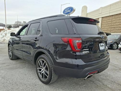 2017 Ford Explorer sport