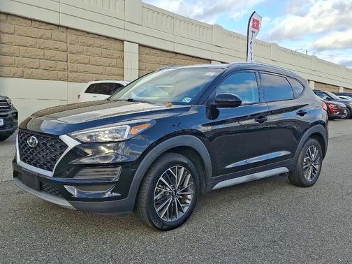 2021 Hyundai TUCSON SEL