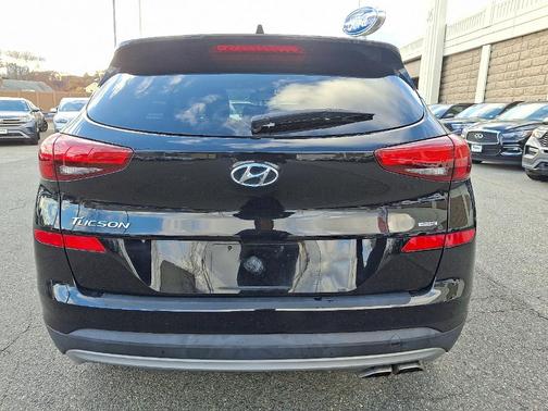 2021 Hyundai TUCSON SEL