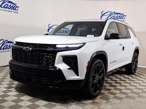 Polar White Tricoat 2026 Chevrolet Traverse RS