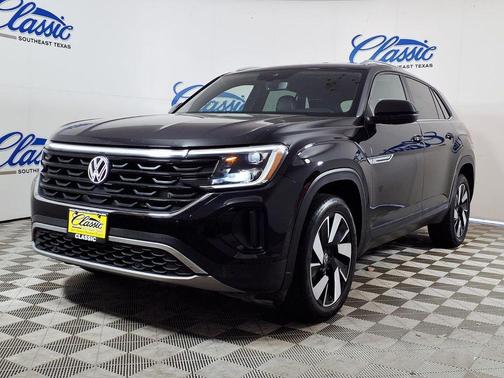 Deep Black Pearl 2024 Volkswagen Atlas Cross Sport 2.0T SE w/Technology