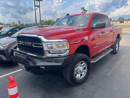 Flame Red Clearcoat 2021 RAM 2500 Tradesman Crew Cab 4x4 6'4' Box