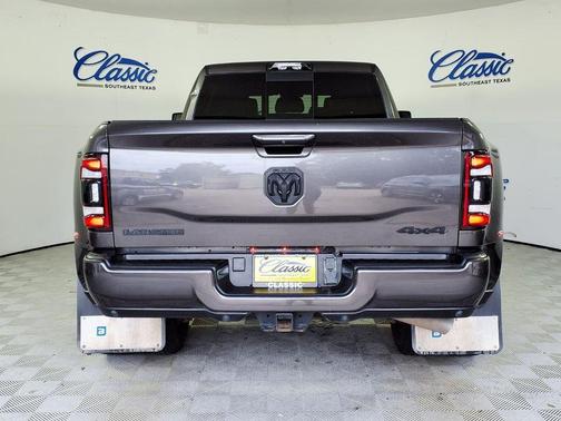 Granite Crystal Metallic Clearcoat 2024 RAM 3500 Laramie Mega Cab 4x4 6'4' Box