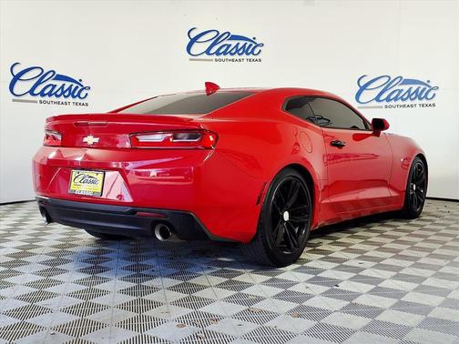 2017 Chevrolet Camaro 1LT