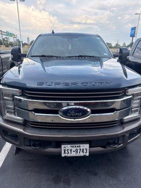Blue Jeans Metallic 2019 Ford F-250 King Ranch