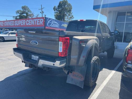 2017 Ford F-350 Lariat