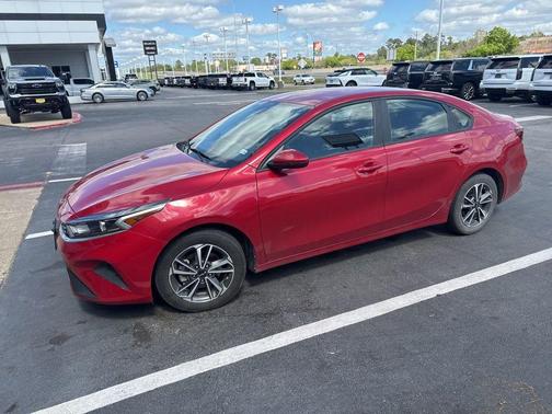 Currant Red 2023 Kia Forte LXS