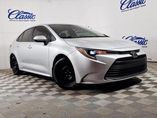 Classic Silver Metallic 2024 Toyota Corolla LE