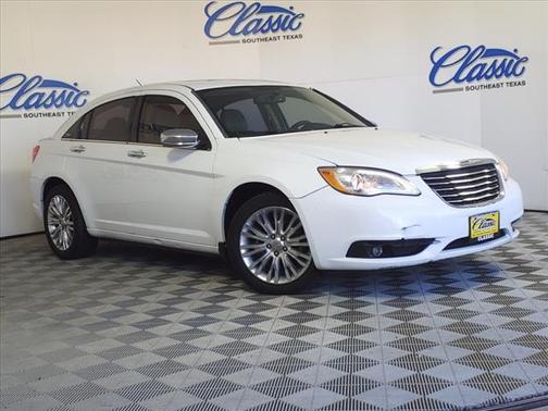 2011 Chrysler 200 Limited