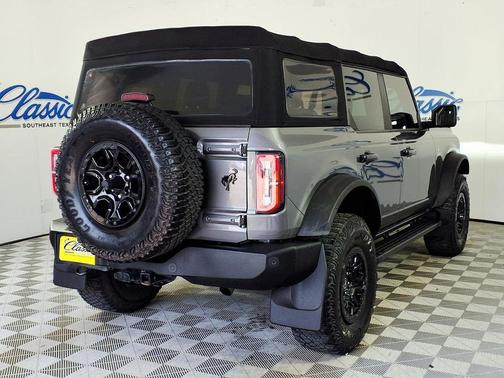 Carbonized Gray Metallic 2022 Ford Bronco Wildtrak
