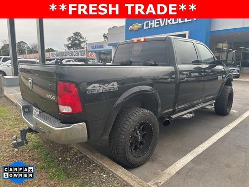 2017 RAM 2500 Tradesman Crew Cab 4x4 6'4' Box