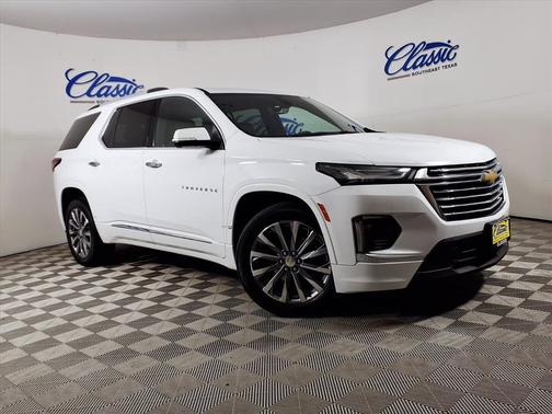 2022 Chevrolet Traverse Premier