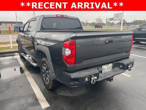 2018 Toyota Tundra SR5