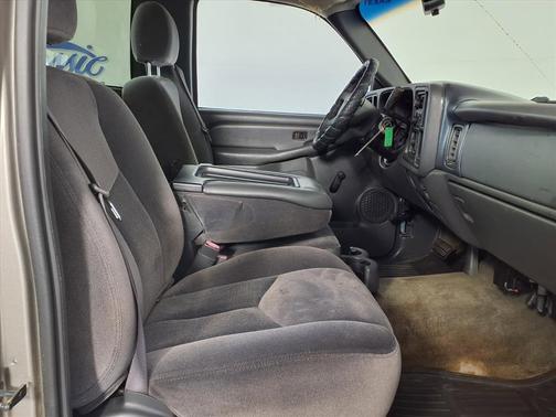 2003 GMC Sierra 1500 Base