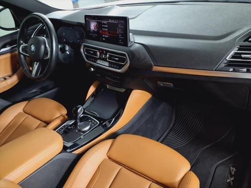 2022 BMW X4 xDrive30i