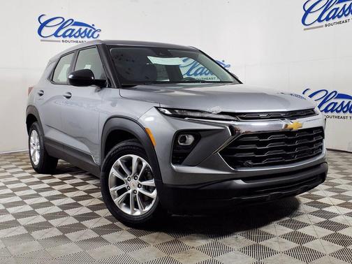 Sterling Gray Metallic 2026 Chevrolet Trailblazer LS