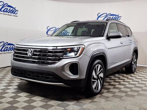 2024 Volkswagen Atlas 2.0T SE w/Technology 4MOTION
