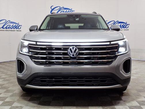 2024 Volkswagen Atlas 2.0T SE w/Technology 4MOTION