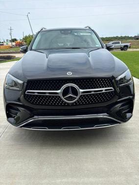 Black 2024 Mercedes-Benz GLE 450 4MATIC