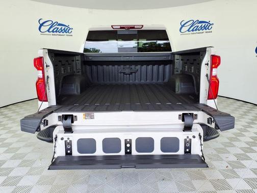 Tan 2026 Chevrolet Silverado 1500 ZR2
