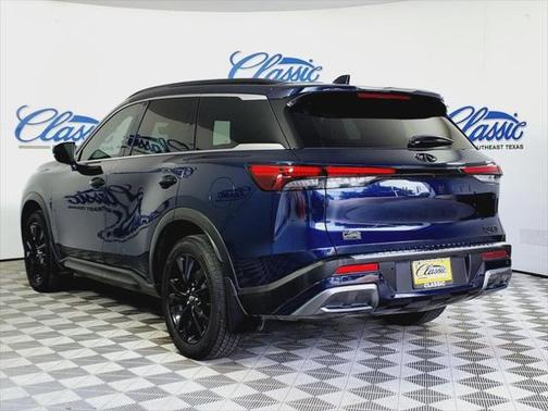 2022 INFINITI QX60 Luxe