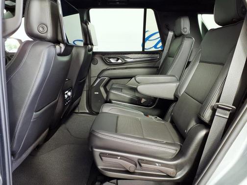 Sterling Metallic 2024 GMC Yukon Denali
