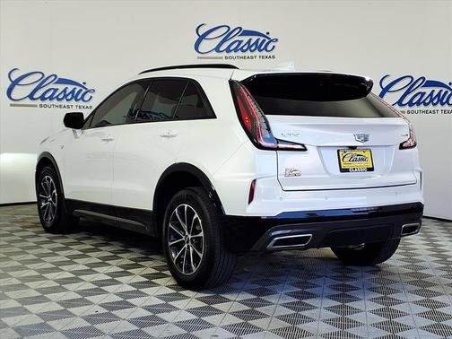 2024 Cadillac XT4 Sport