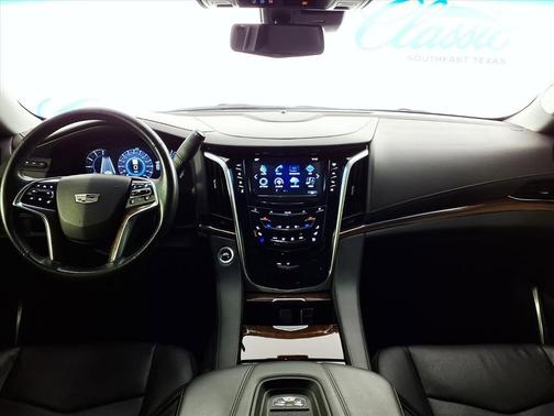 2020 Cadillac Escalade Premium Luxury