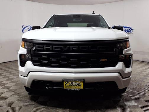 Summit White 2024 Chevrolet Silverado 1500 Custom