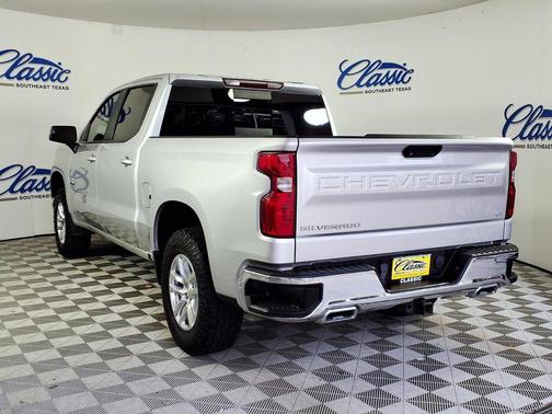Silver Ice Metallic 2020 Chevrolet Silverado 1500 LT