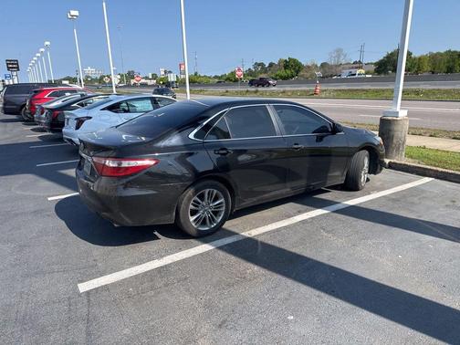 2017 Toyota Camry XLE