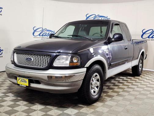 Blue 1999 Ford F-250 Lariat