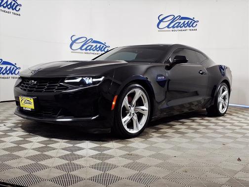 2021 Chevrolet Camaro RWD Coupe LT1