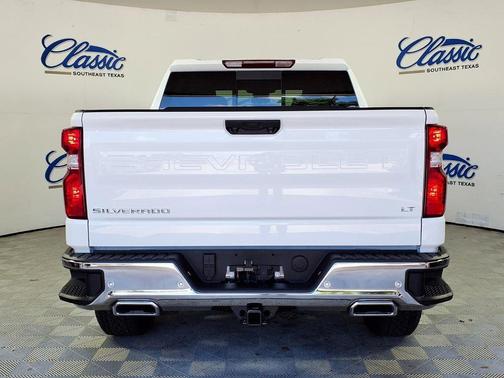 Summit White 2026 Chevrolet Silverado 1500 LT