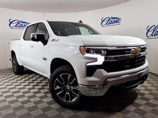 Summit White 2026 Chevrolet Silverado 1500 LT