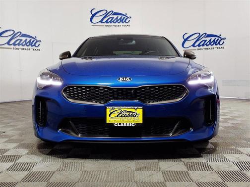 2020 Kia Stinger GT2