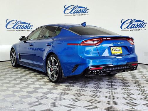 2020 Kia Stinger GT2