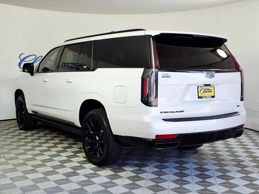 2024 Cadillac Escalade ESV Sport Platinum