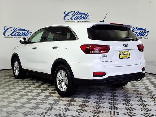 2019 Kia Sorento LX
