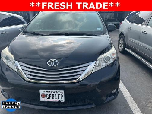 2015 Toyota Sienna XLE