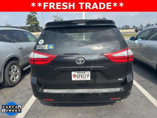 2015 Toyota Sienna XLE