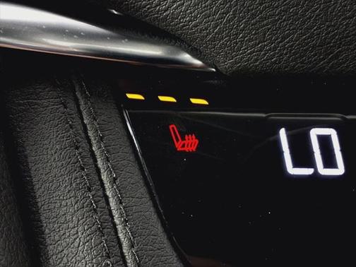 2025 Cadillac XT6 Luxury FWD