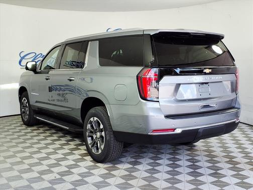 2026 Chevrolet Suburban LS