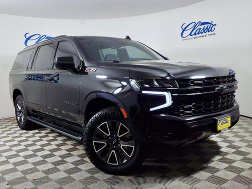 2023 Chevrolet Suburban 4WD Z71