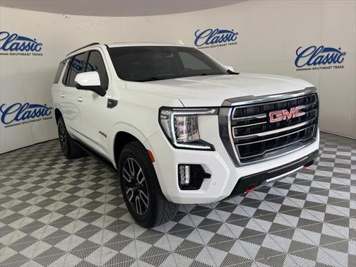 2022 GMC Yukon 4WD AT4