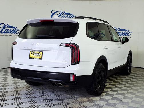 Glacial White Pearl 2024 Kia Telluride SX X-Pro