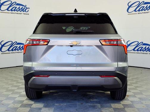 Sterling Gray Metallic 2026 Chevrolet Equinox 1LT